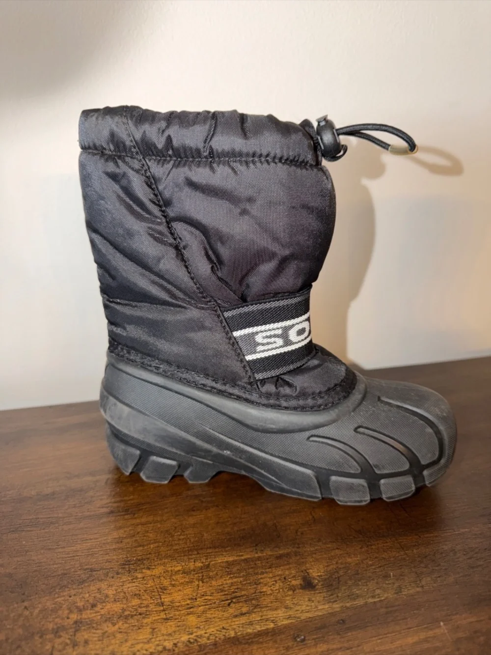 Sorel Cub Black Insulated Drawstring Winter Snow Rain Boots Kids Sz 12